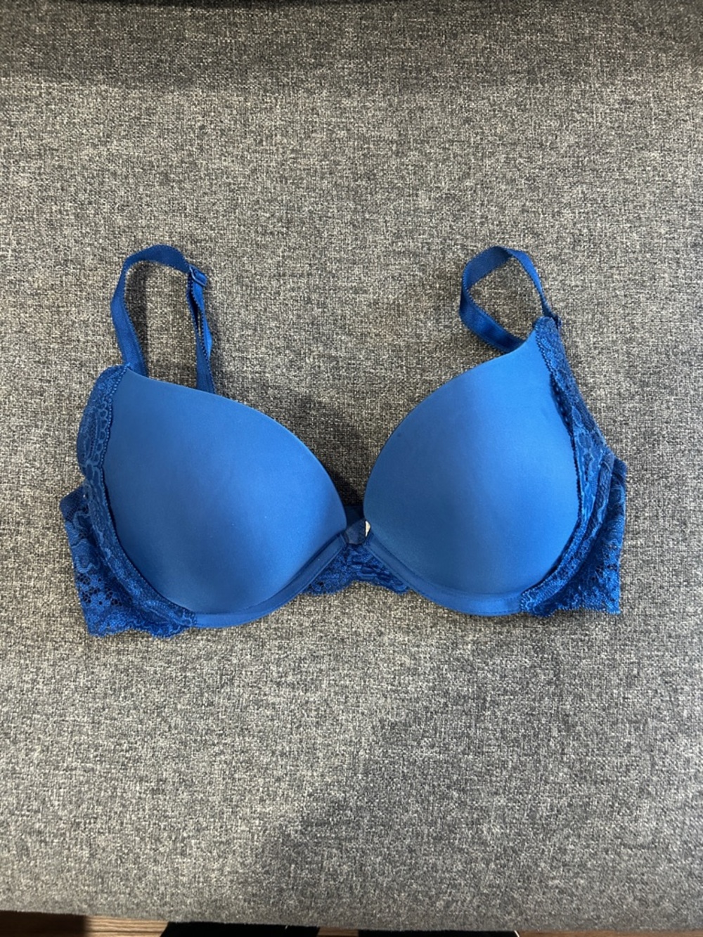 Victoria’s Secret Blue Lace-Trim Bra